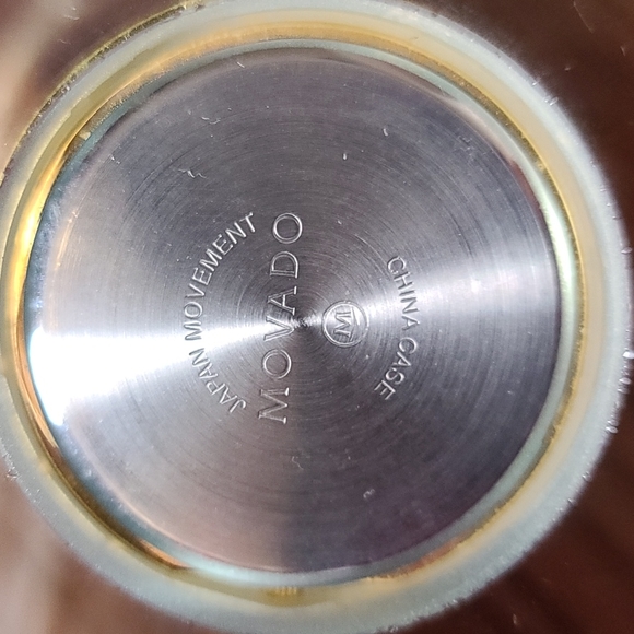 Movado clock - Picture 4 of 7